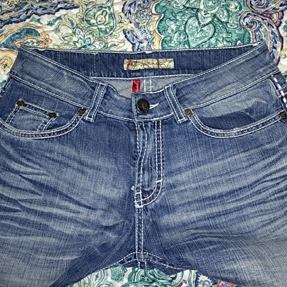 Sold - Picture 4 of 4